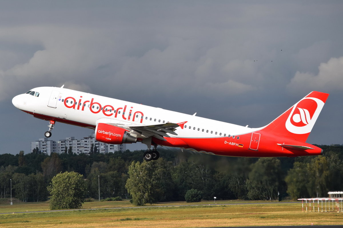 D-ABFH Air Berlin Airbus A320-214  , TXL , 20.09.2017