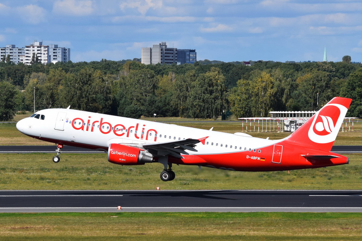 D-ABFN Air Berlin Airbus A320-214   , TXL , 22.09.2017