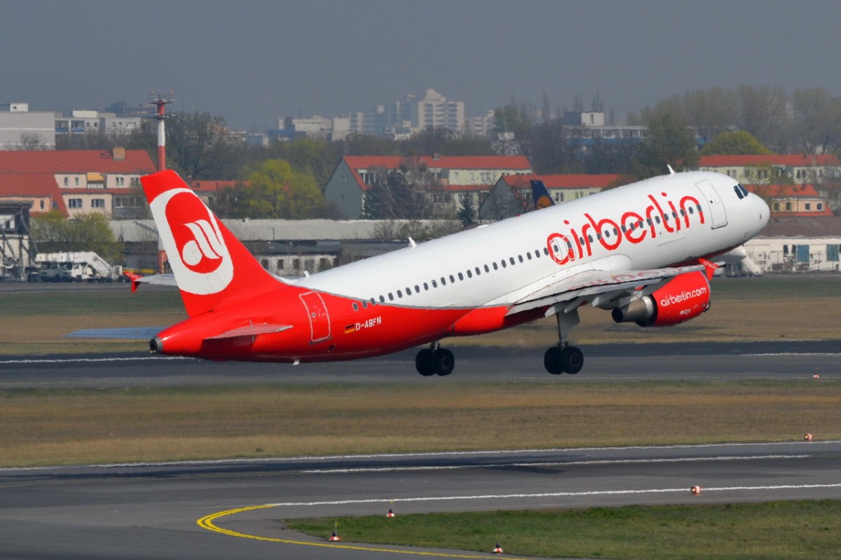 D-ABFN Air Berlin Airbus A320-214   gestartet in Tegel 03.04.2014