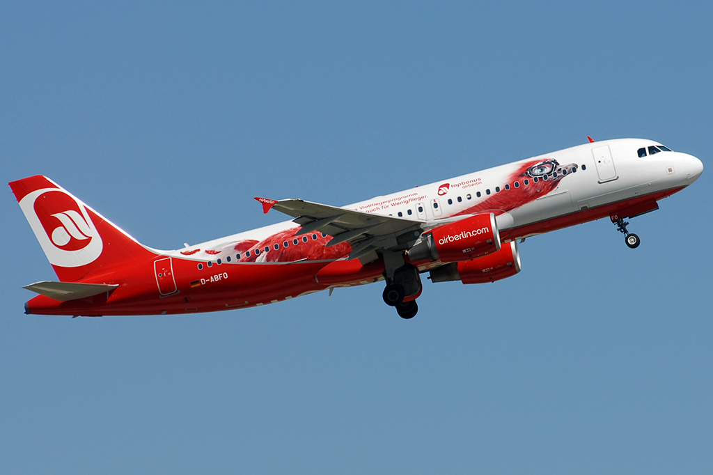 D-ABFO Airbus A320-214 05.06.2015