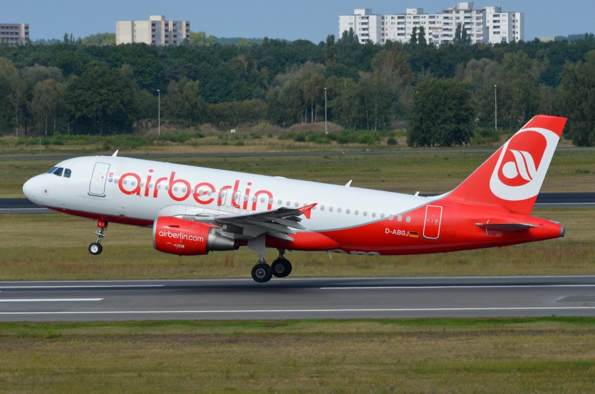 D-ABGJ Air Berlin Airbus A319-112   gestartet am 08.09.2014 in Tegel