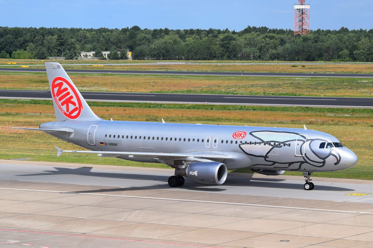 D-ABHK Air Berlin Airbus A320-214   , TXL , 13.07.2017