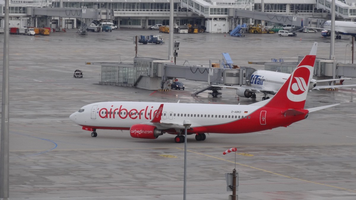 D-ABKD Air Berlin Boeing 737-86J(WL)           13.09.2013

Flughafen Mnchen