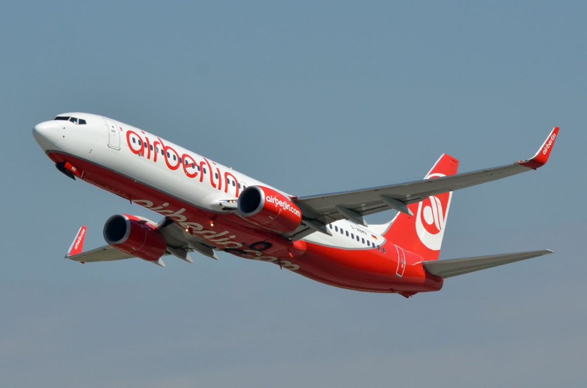 D-ABMV Air Berlin Boeing 737-86J(WL)  gestartet am 11.09.2015 in München