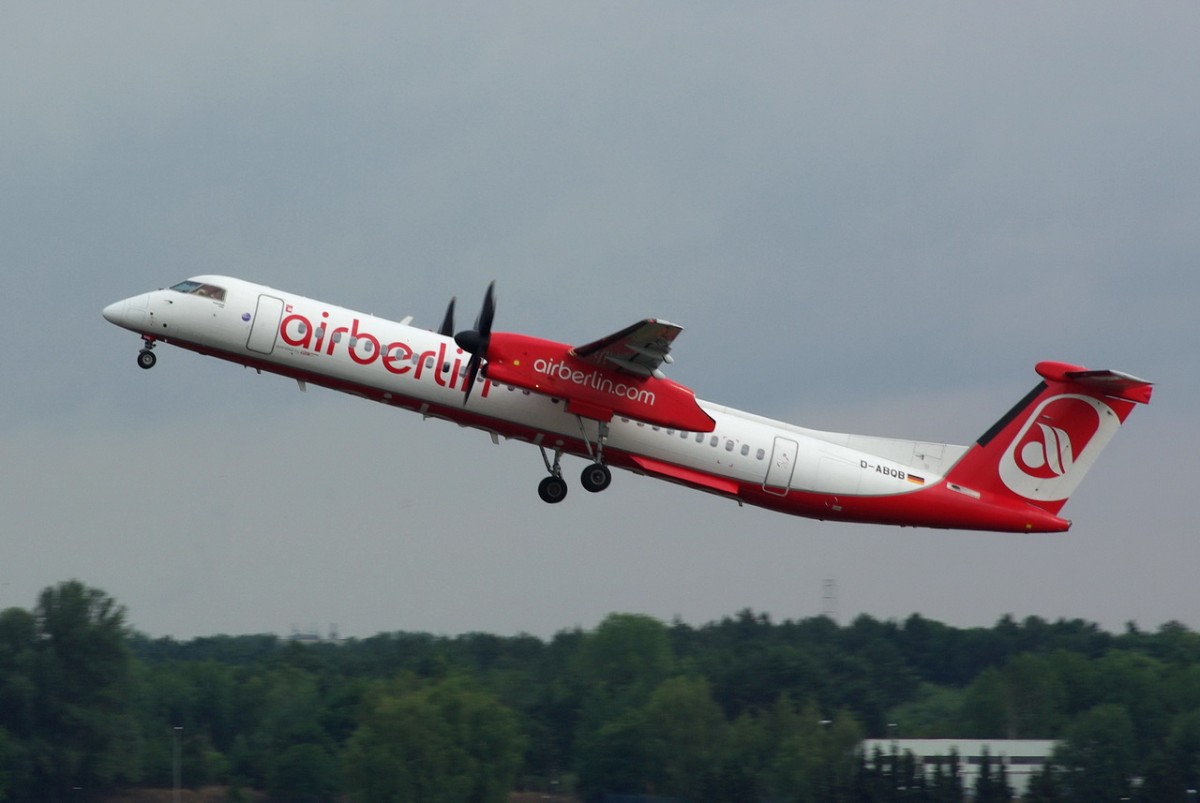 D-ABQB Air Berlin De Havilland Canada DHC-8-402Q Dash 8    gestartet am 08.07.2015 in Tegel