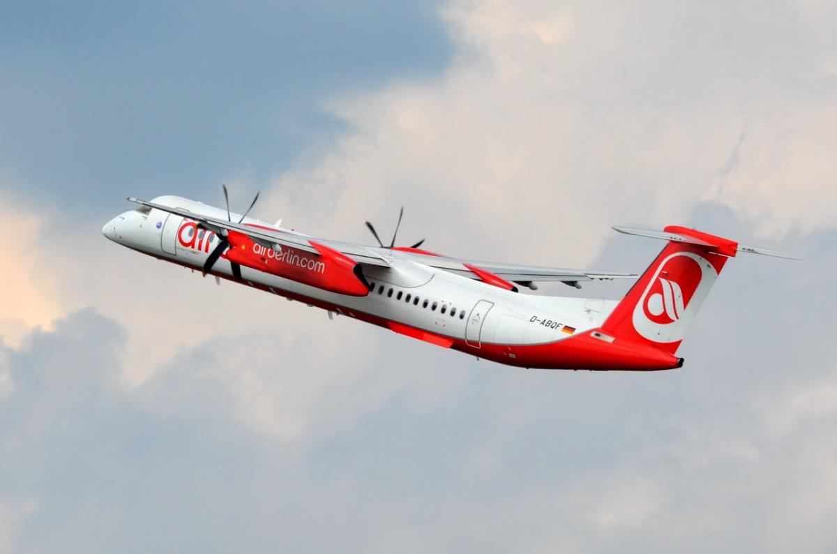 D-ABQF Air Berlin De Havilland Canada DHC-8-402Q Dash 8    in Tegel am 21.08.2014 gestartet