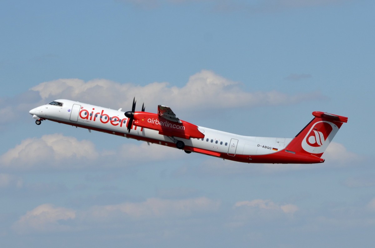 D-ABQG Air Berlin De Havilland Canada DHC-8-402Q Dash 8  gestartet in Tegel  29.04.2015
