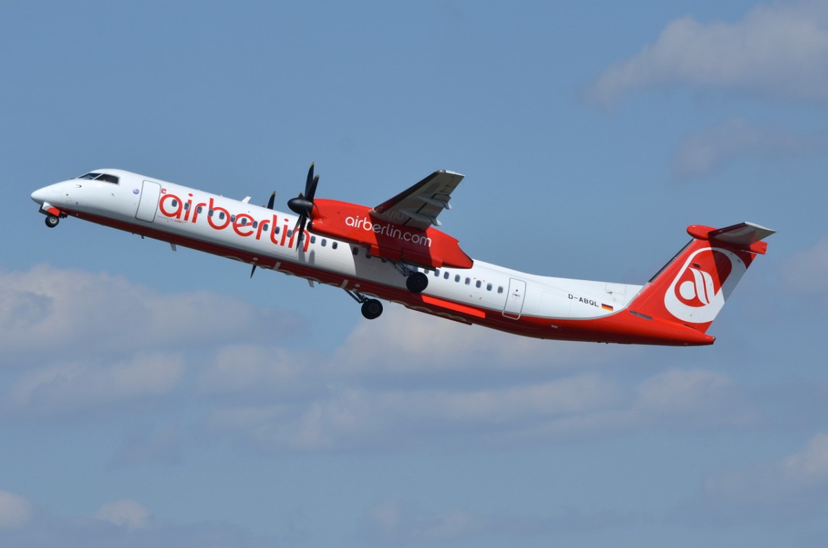 D-ABQL Air Berlin De Havilland Canada DHC-8-402Q Dash 8   in Tegel gestartet  29.04.2015