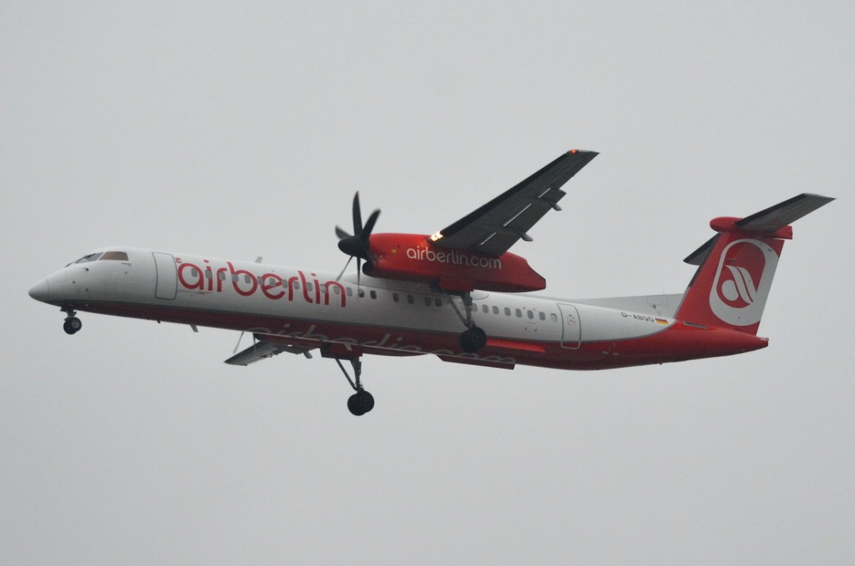D-ABQO Air Berlin De Havilland Canada DHC-8-402Q Dash 8   am 13.11.2014 beim Anflug auf Tegel