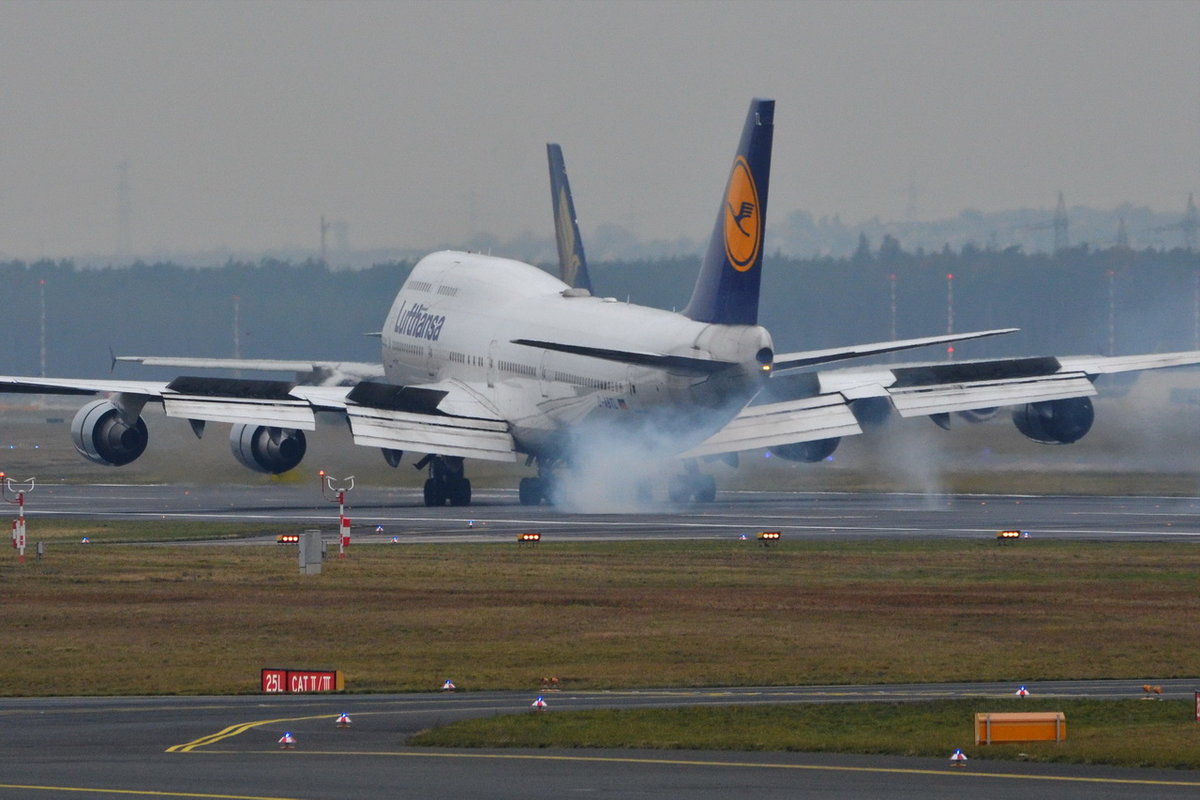 D-ABTL Lufthansa Boeing 747-430  Dresden  , FRA , 06.12.2017