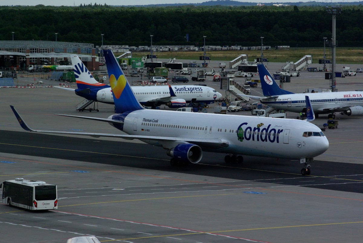 D-ABUI Condor Boeing 767-330 (ER) (WL)  zum Start in Frankfurt am 16.07.2014
