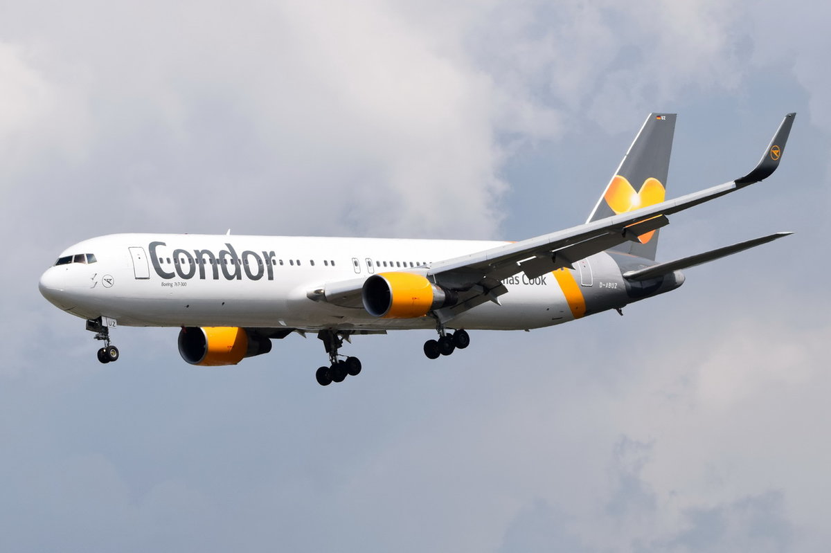 D-ABUZ Condor Boeing 767-330(ER)(WL)  am 06.08.2016 in Frankfurt beim Landeanflug