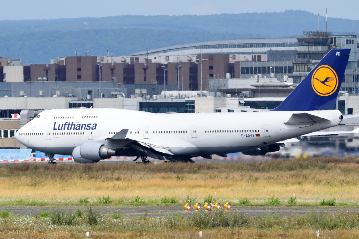 D-ABVX Lufthansa Boeing 747-430  Schleswig-Holstein   zum Start am 06.08.2016 in Frankfurt
