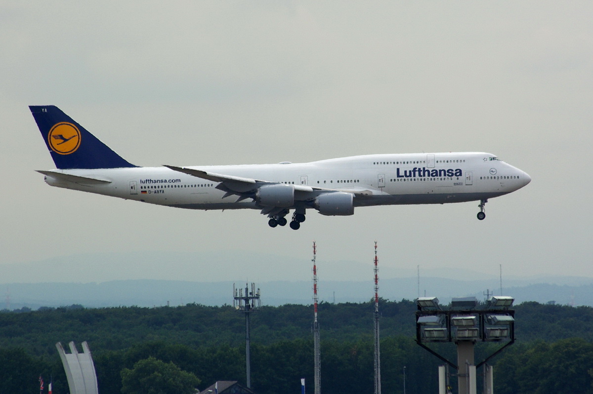 D-ABYA Lufthansa Boeing 747-830     08.08.2013

Flughafen Frankfurt