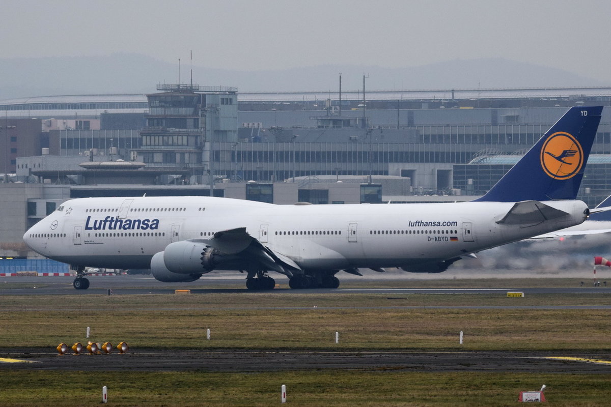 D-ABYD Lufthansa Boeing 747-830  Mecklenburg-Vorpommern   , FRA , 06.12.2017