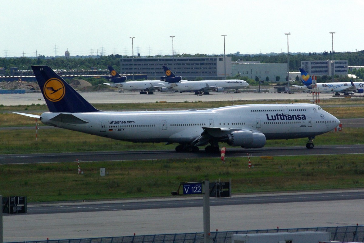 D-ABYK Lufthansa Boeing 747-830  zum Start in Frankfurt am 16.07.2014