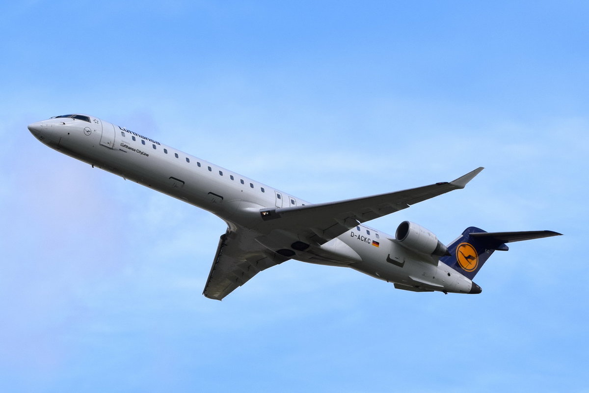 D-ACKC Lufthansa CityLine Canadair CL-600-2D24 Regional Jet CRJ-900LR  , MUC , 06.10.2017