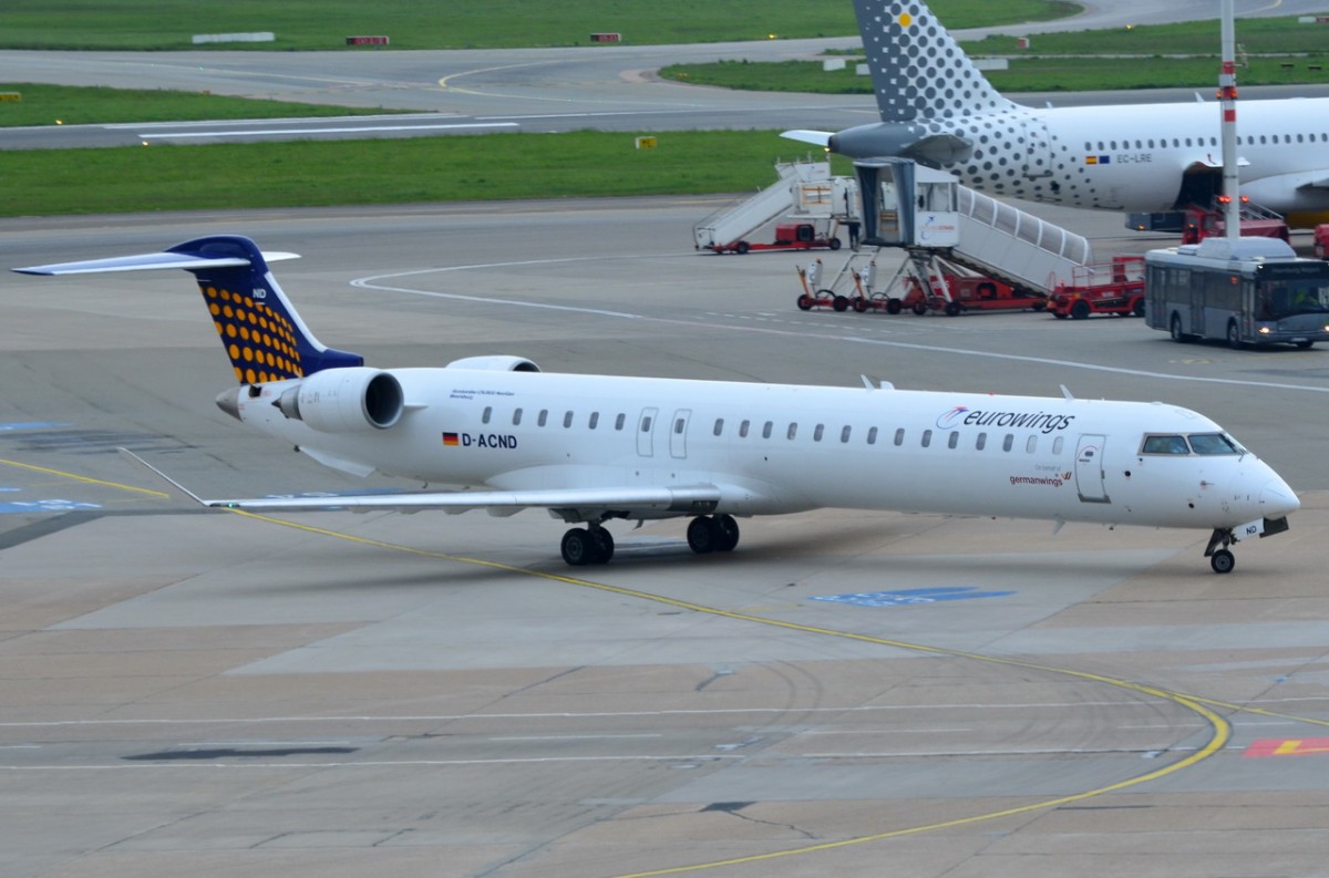 D-ACND Eurowings Canadair CL-600-2D24 Regional Jet CRJ-900LR    in Hamburg gelandet 04.05.2014