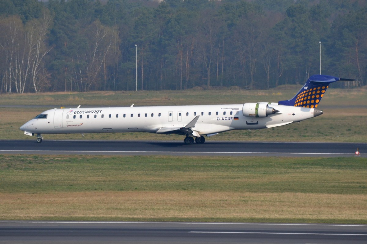 D-ACNF Eurowings Canadair CL-600-2D24 Regional Jet CRJ-900LR   gelandet in Tegel am 03.04.2014