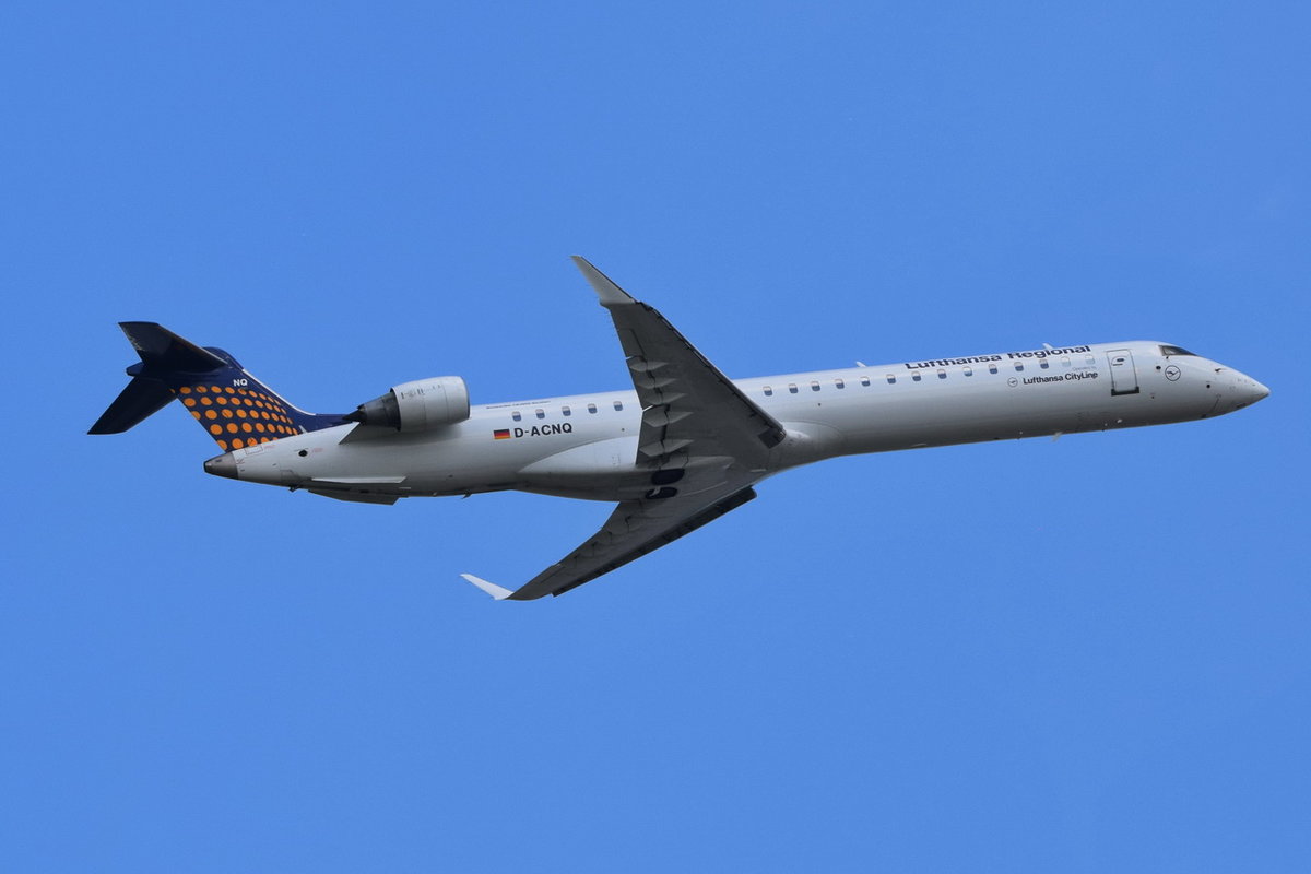D-ACNQ Lufthansa CityLine Canadair CL-600-2D24 Regional Jet CRJ-900LR   , MUC , 12.05.2018