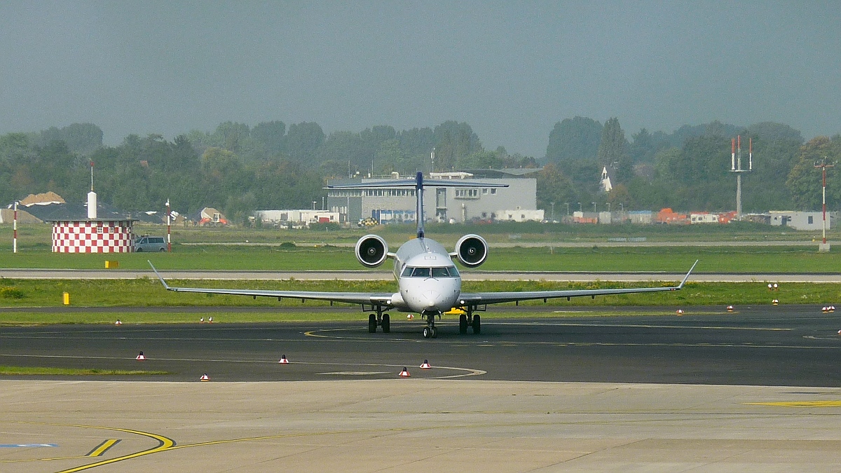 D-ACNX - Bombardier CRJ-900LR - Eurowings in DUS, 23.9.14