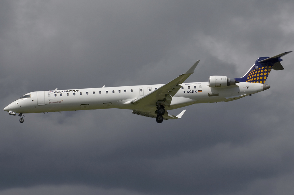 D-ACNX Canadair Regional Jet CRJ-900ER 24.08.2014