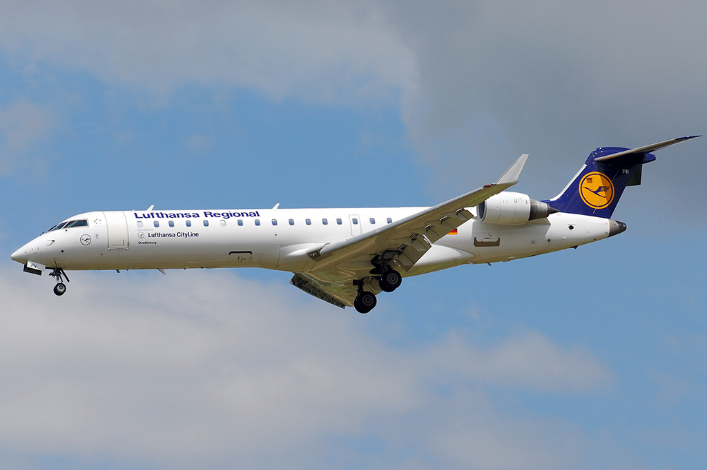 D-ACPN Canadair Regional Jet CRJ-701ER 11.07.2014   Quedlinburg 