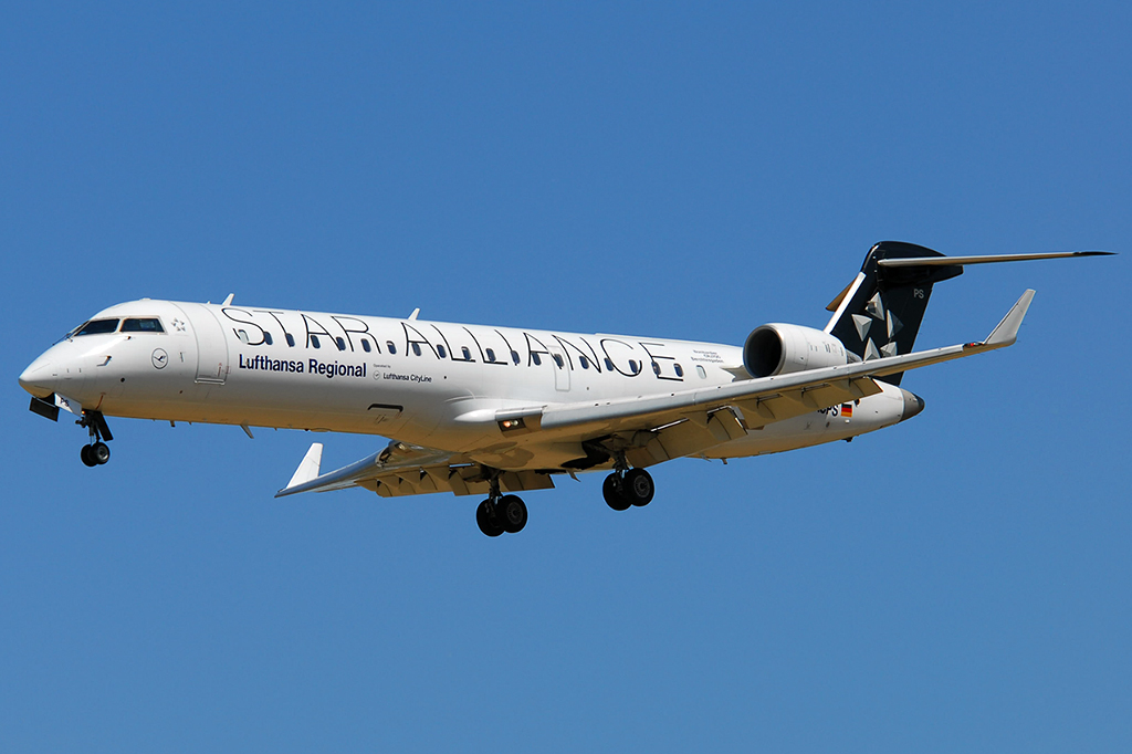 D-ACPS Canadair Regional Jet CRJ-701ER 20.05.2014   Berchtesgaden 