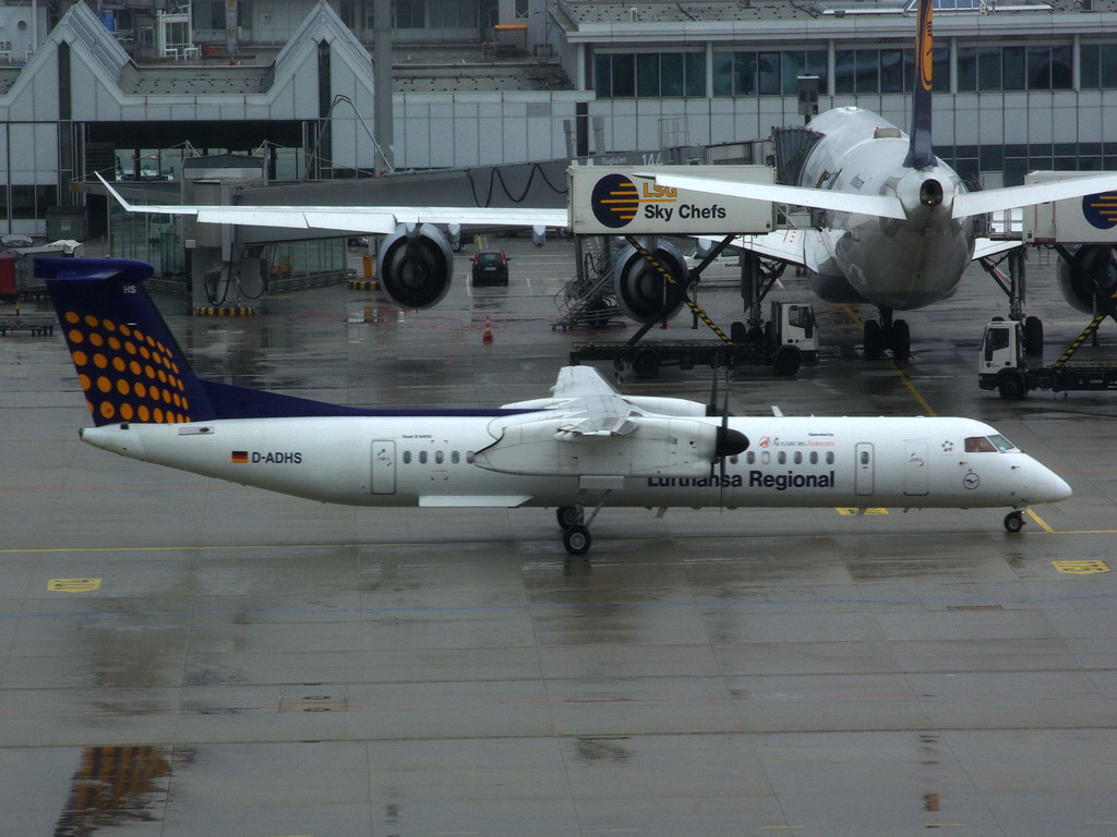 D-ADHS Lufthansa Regional (Augsburg Airways) De Havilland Canada DHC-8-402Q 

14.09.2013    Flughafen Mnchen