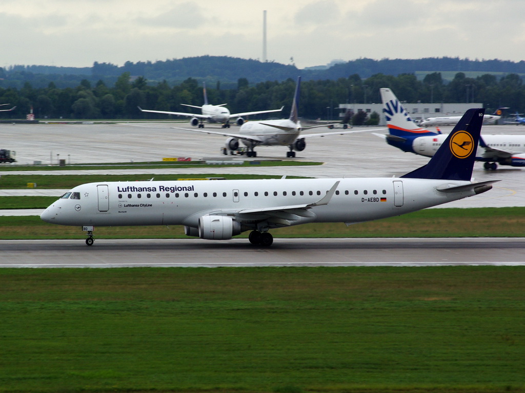 D-AEBD Lufthansa CityLine Embraer ERJ-195LR (ERJ-190-200 LR)

13.09.2013   Flughafen Mnchen