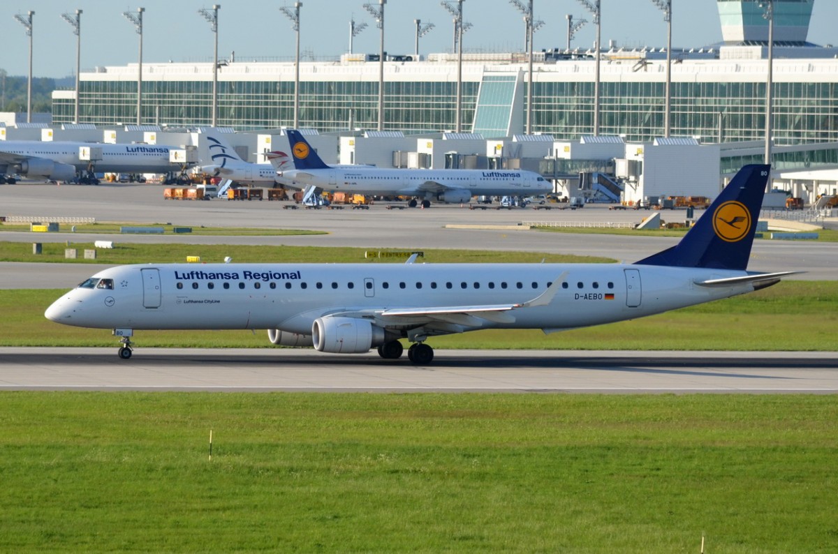 D-AEBO Lufthansa Cityline Embraer ERJ-195LR (ERJ-190-200 LR)  beim Start in München am 10.05.2015