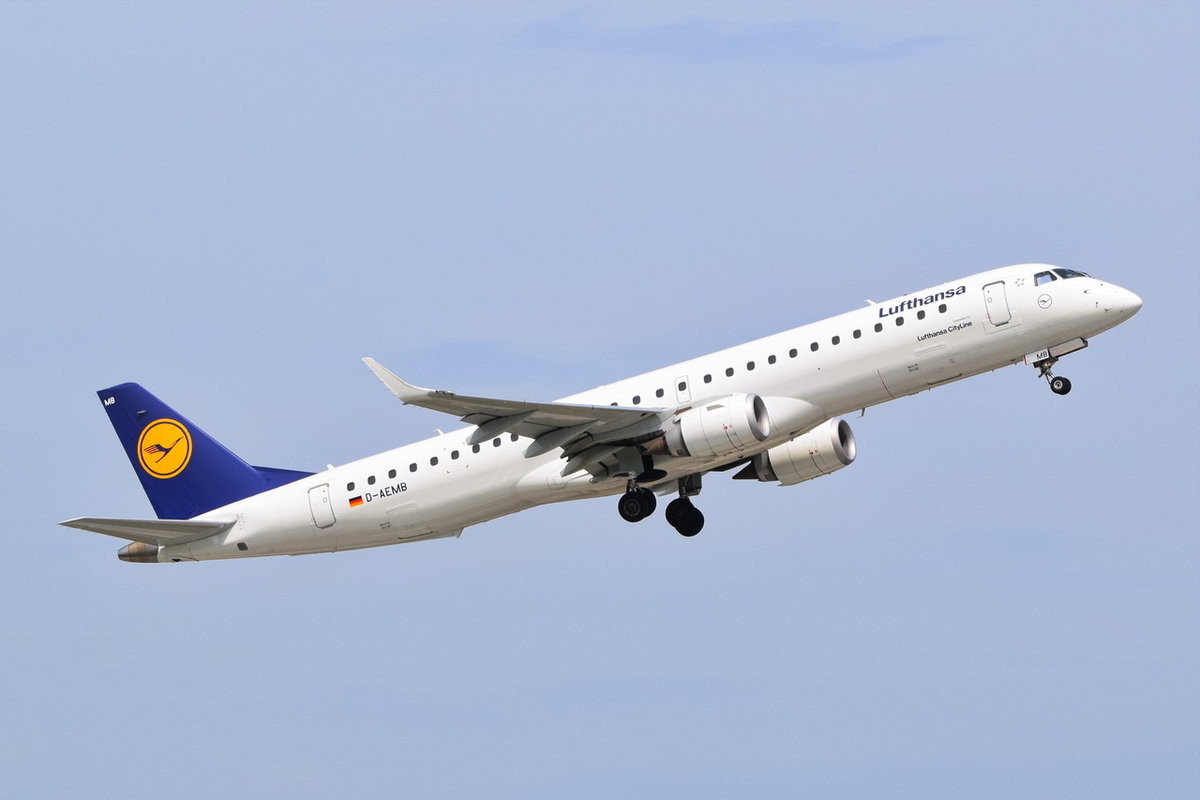 D-AEMB Lufthansa CityLine Embraer ERJ-195LR (ERJ-190-200 LR)  , MUC , 20.05.2018