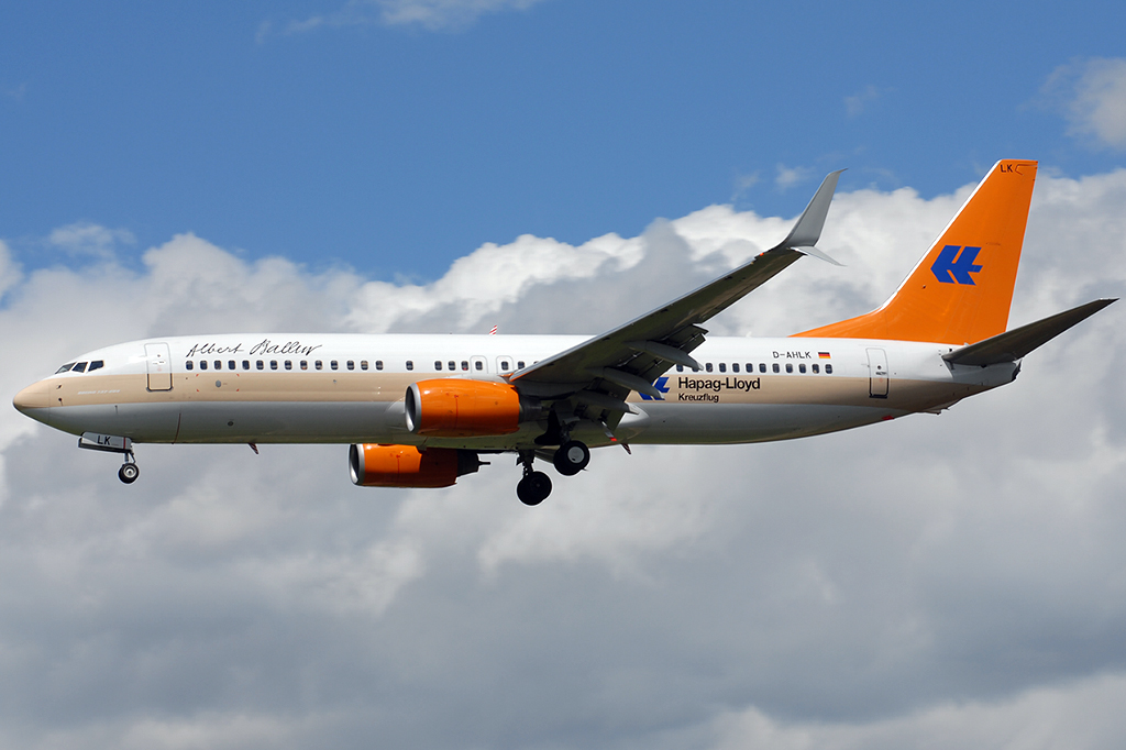 D-AHLK Boeing 737-8K5 06.05.2015