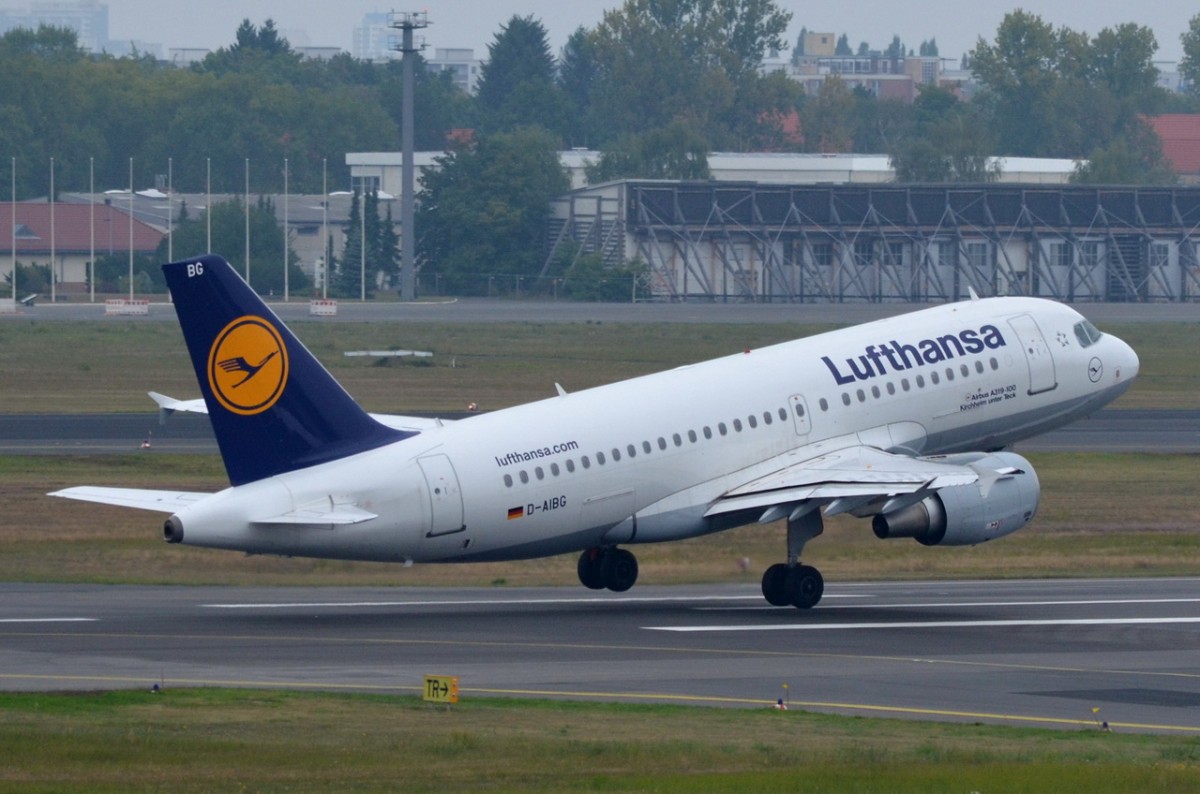 D-AIBG Lufthansa Airbus A319-112   beim Start am 12.09.2014 in Tegel