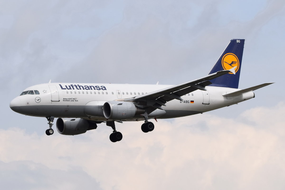 D-AIBG Lufthansa Airbus A319-112  Kirchheim unter Treck  beim Landeanflug in Frankfurt am 06.08.2016