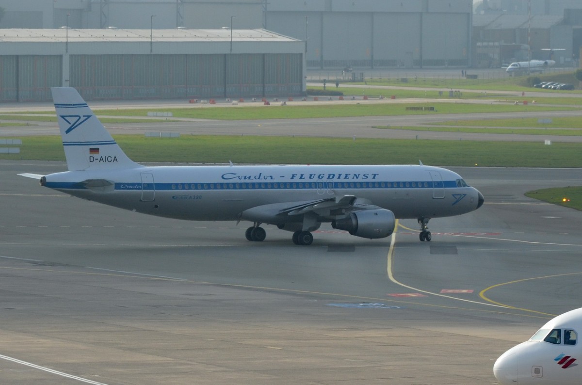 D-AICA Condor Airbus A320-212   zum Start in Hamburg am 20.10.2015