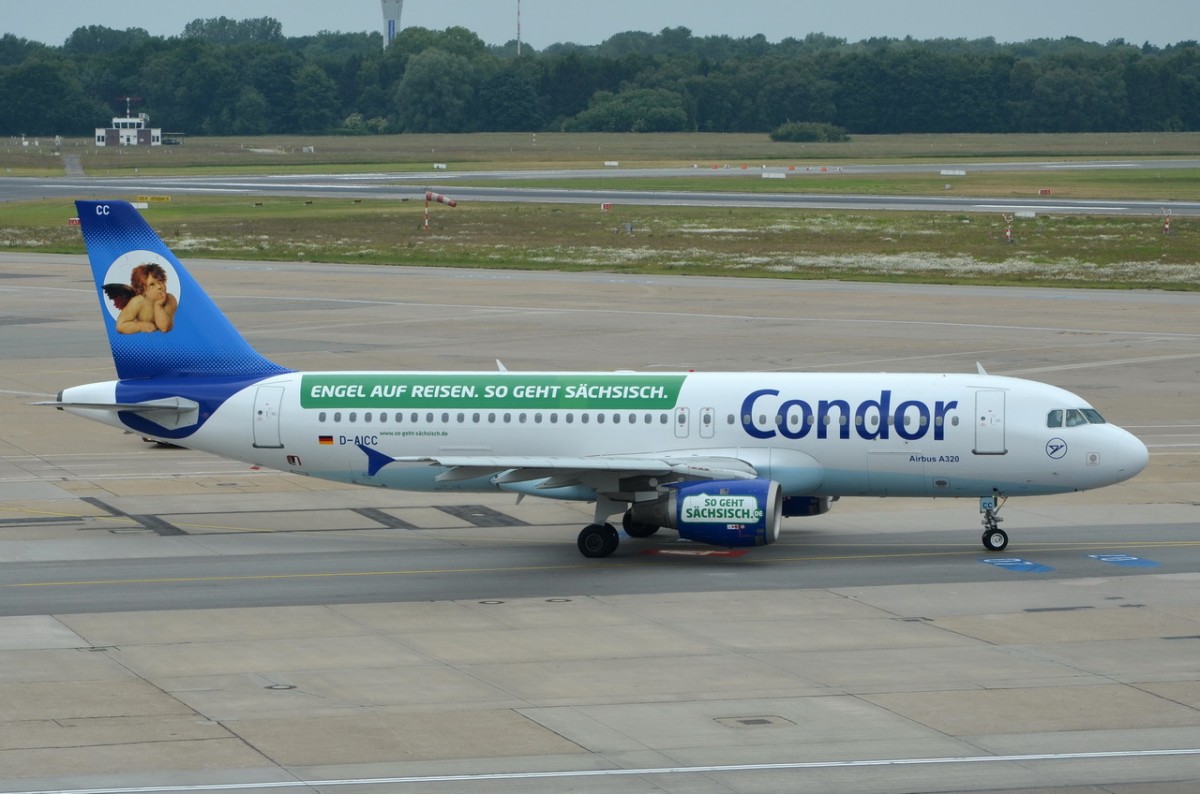 D-AICC Condor Airbus A320-212   in Hamburg zum Start am 17.06.2015