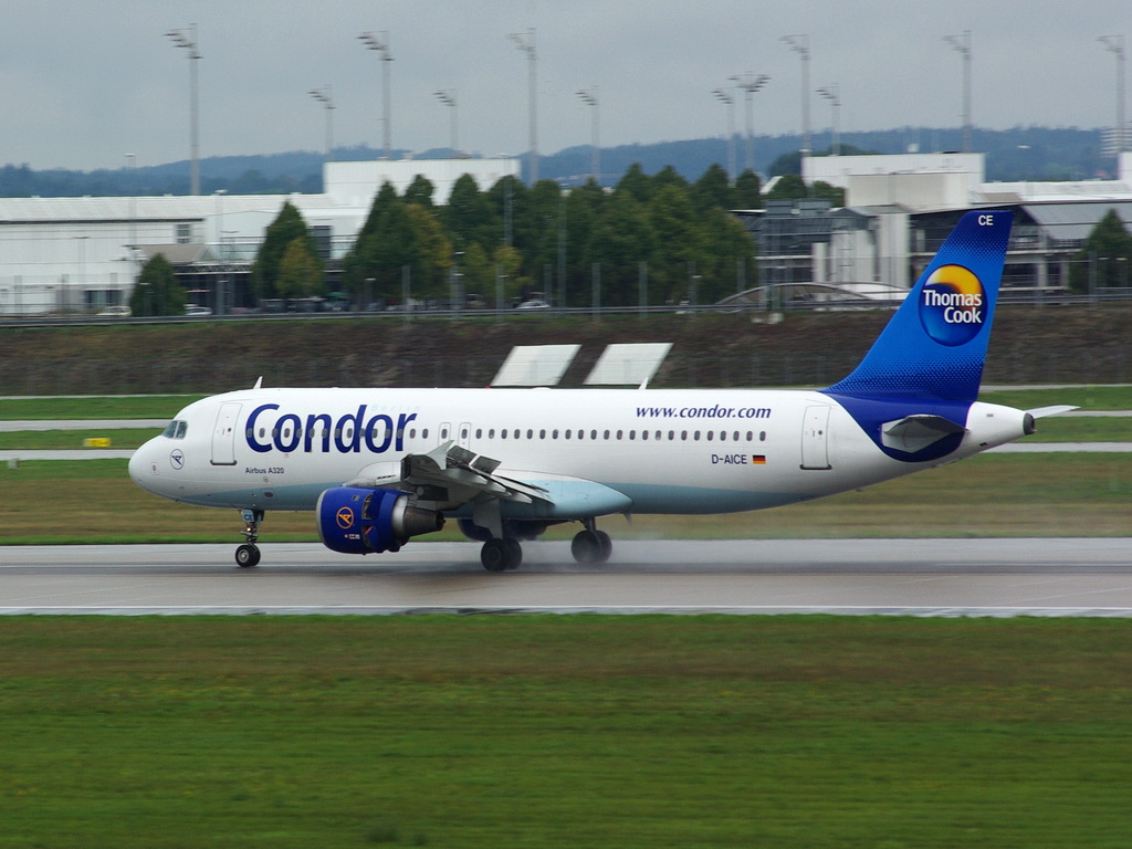 D-AICE Condor Airbus A320-212      15.09.2013

Flughafen Mnchen