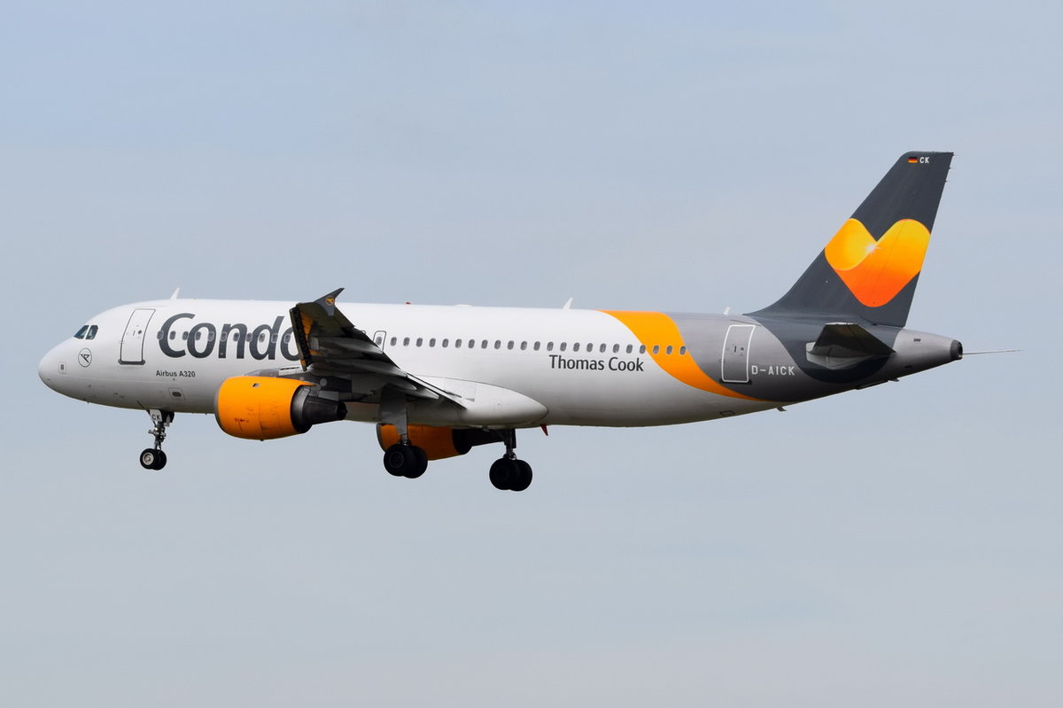 D-AICK Condor Airbus A320-212  am 06.08.2016 in Frankfurt beim Landeanflug
