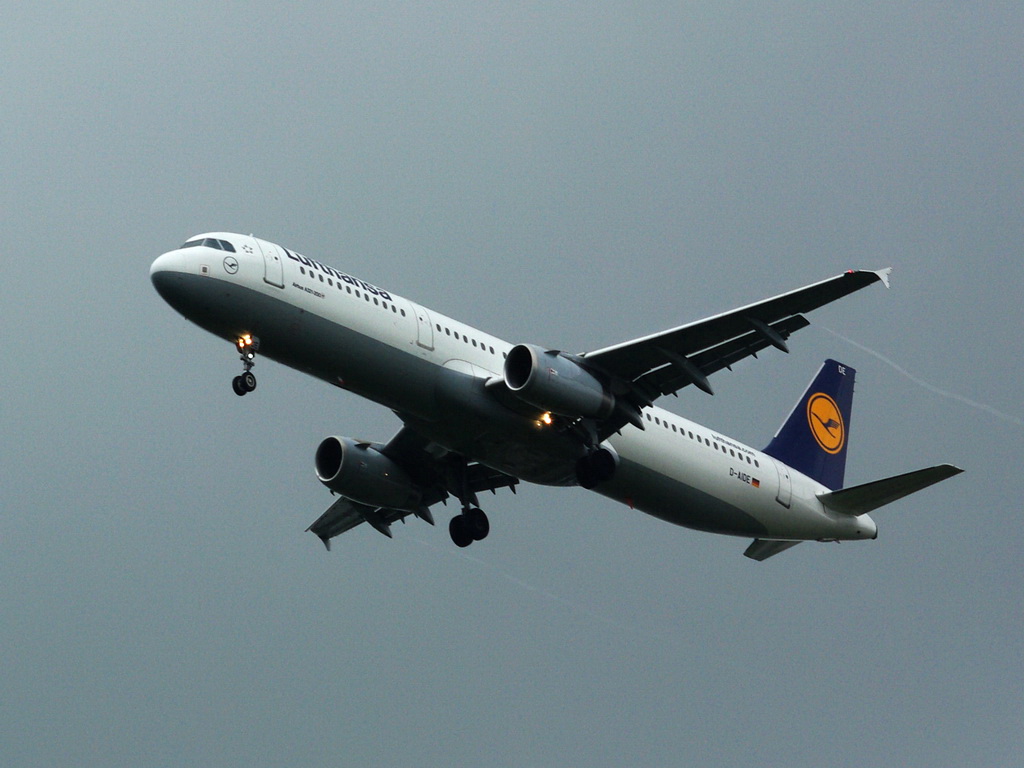 D-AIDE Lufthansa Airbus A321-231     13.09.2013

Flughafen Mnchen