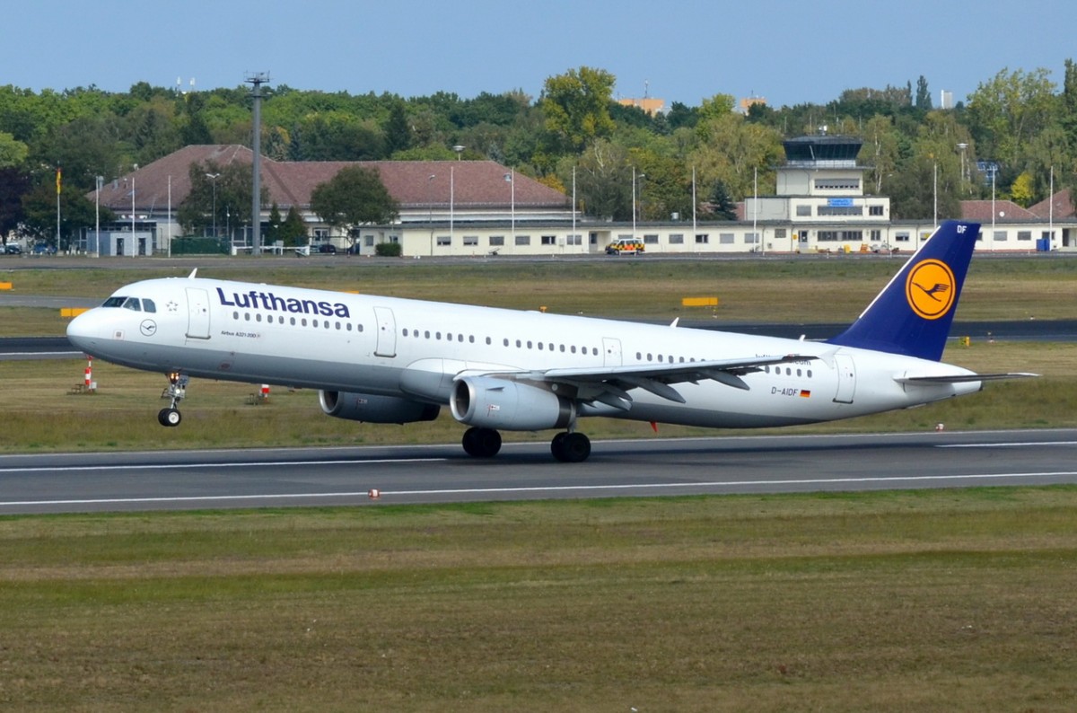 D-AIDF Lufthansa Airbus A321-231   beim Start am 08.09.2014 in Tegel