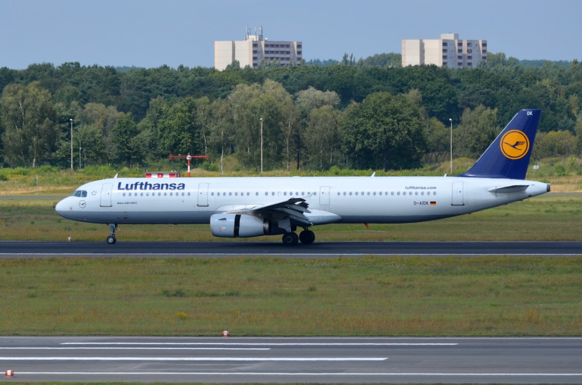 D-AIDK Lufthansa Airbus A321-231   in Tegel gelandet am 21.08.2014