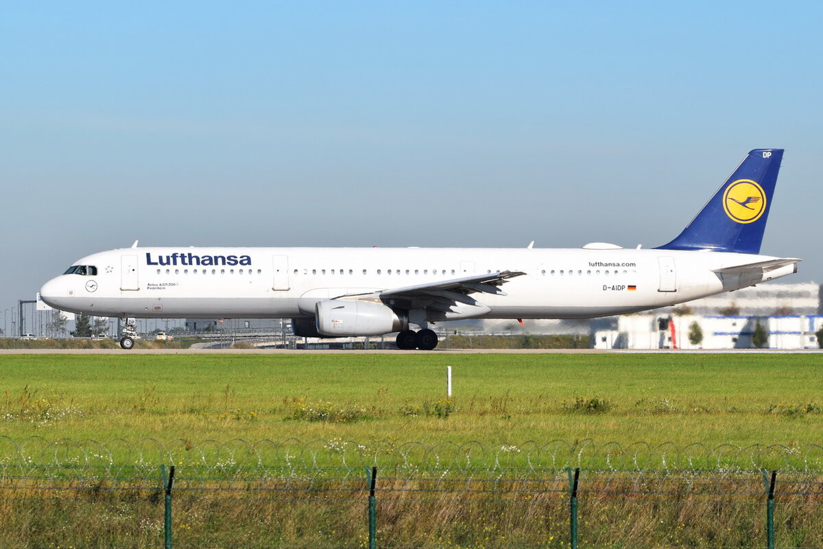 D-AIDP , Lufthansa , Airbus A321-231  Paderborn  , Berlin-Brandenburg  Willy Brandt  , BER , 07.10.2021 ,