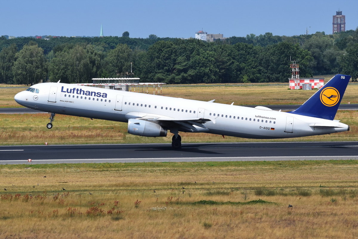 D-AIDQ Lufthansa Airbus A321-131  , TXL , 13.07.2018