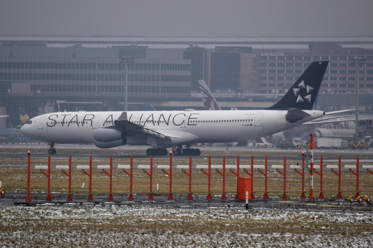 D-AIGP Lufthansa Airbus A340-313 , FRA , 04.12.2017