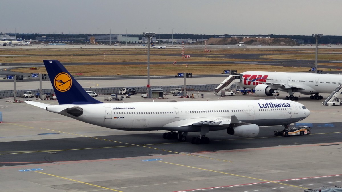 D-AIGX Lufthansa Airbus A340-313X    08.08.2013

Flughafen Frankfurt