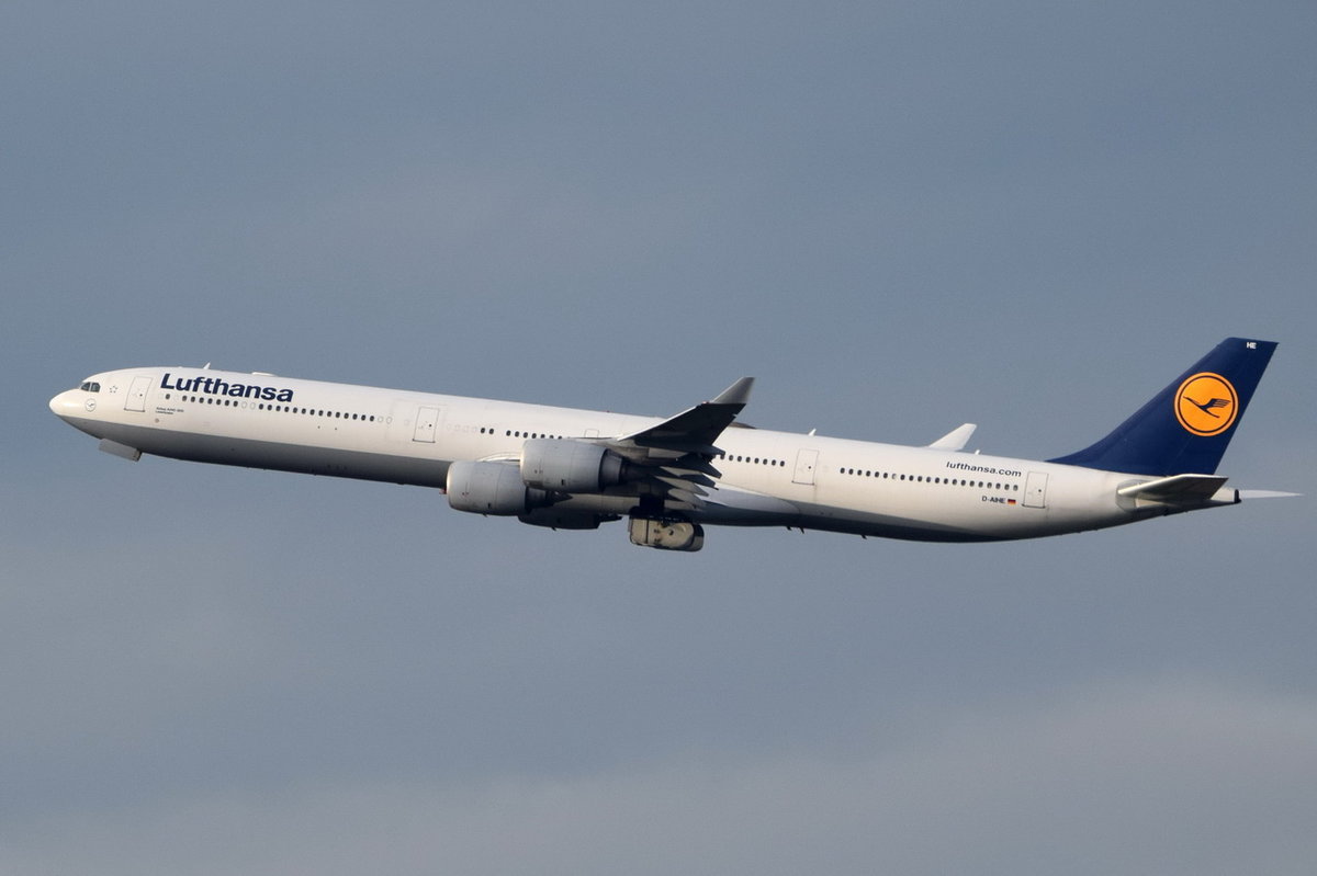 D-AIHE Lufthansa Airbus A340-642  Leverkusen   , MUC , 15.10.2016