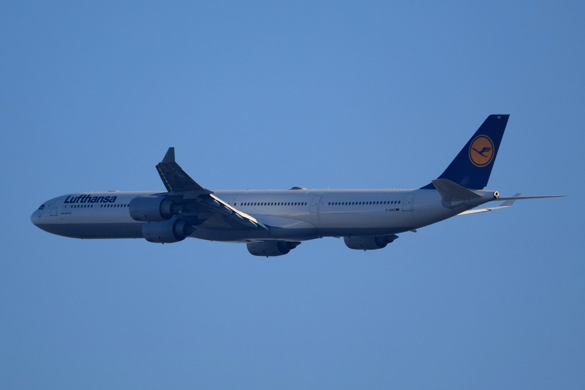 D-AIHS Lufthansa Airbus A340-642   ,MUC , 16.10.2016