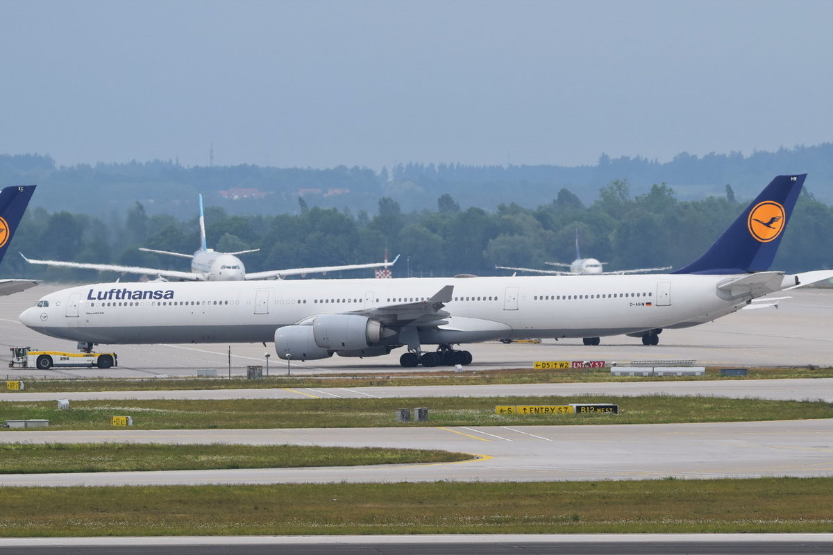 D-AIHW Lufthansa Airbus A340-642   , MUC , 19.05.2018