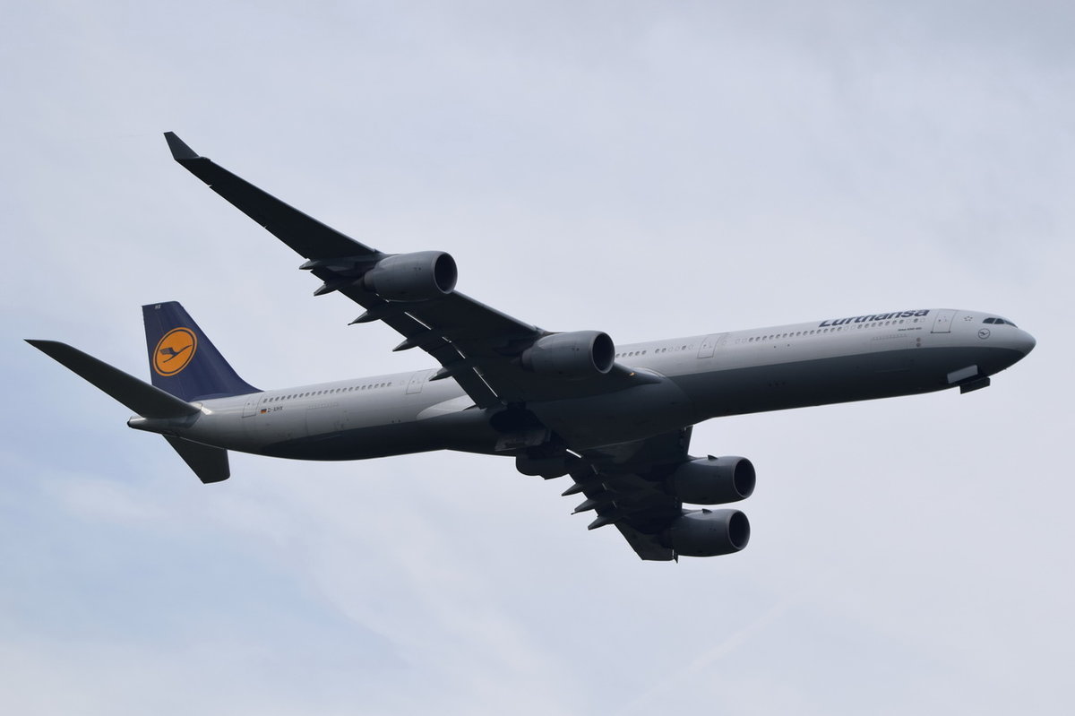 D-AIHX Lufthansa Airbus A340-642  , MUC , 14.10.2016